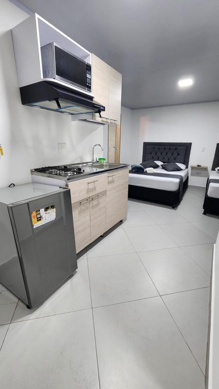 Hotel Medellin Calasanz מראה חיצוני תמונה