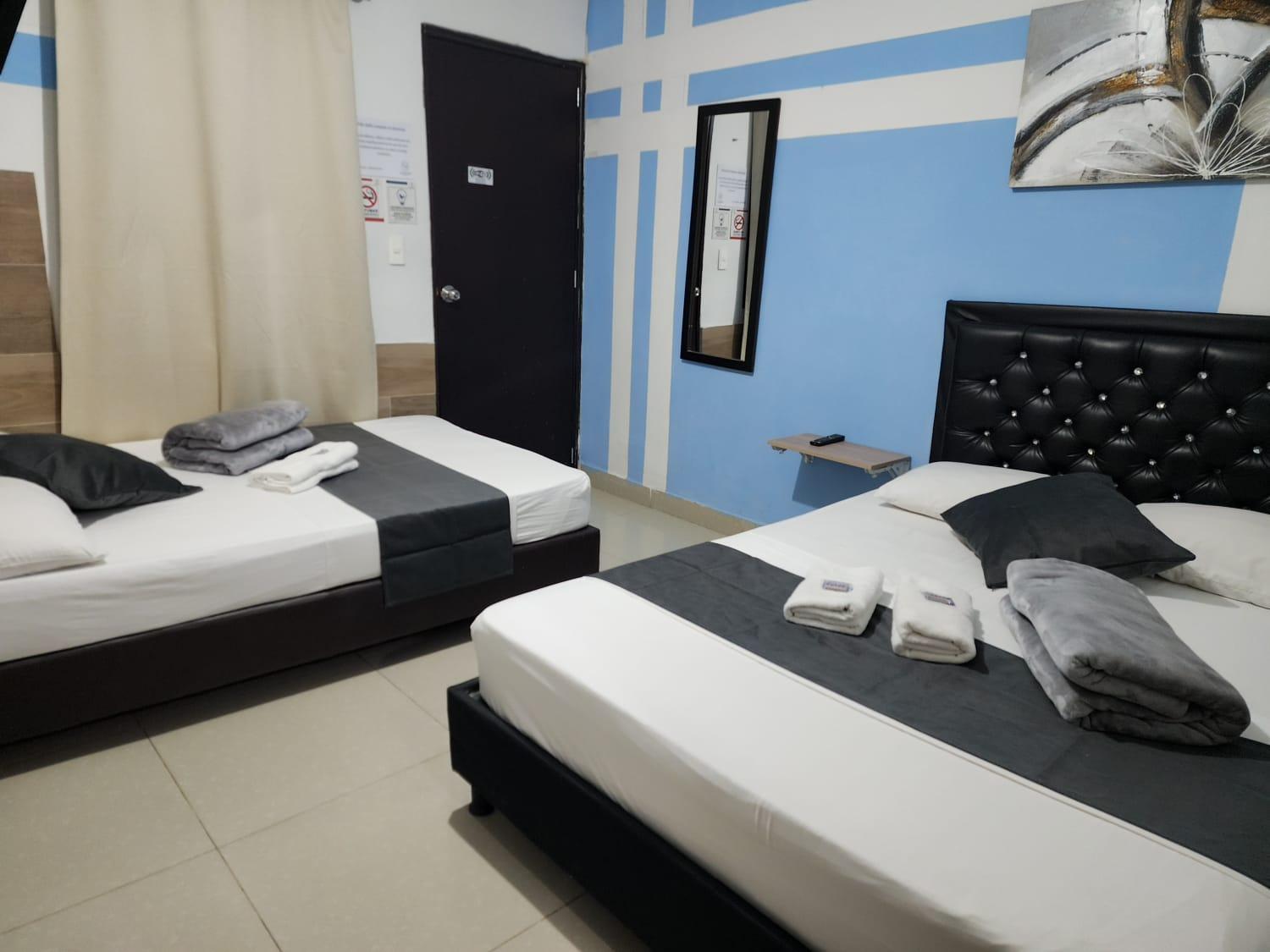 Hotel Medellin Calasanz מראה חיצוני תמונה