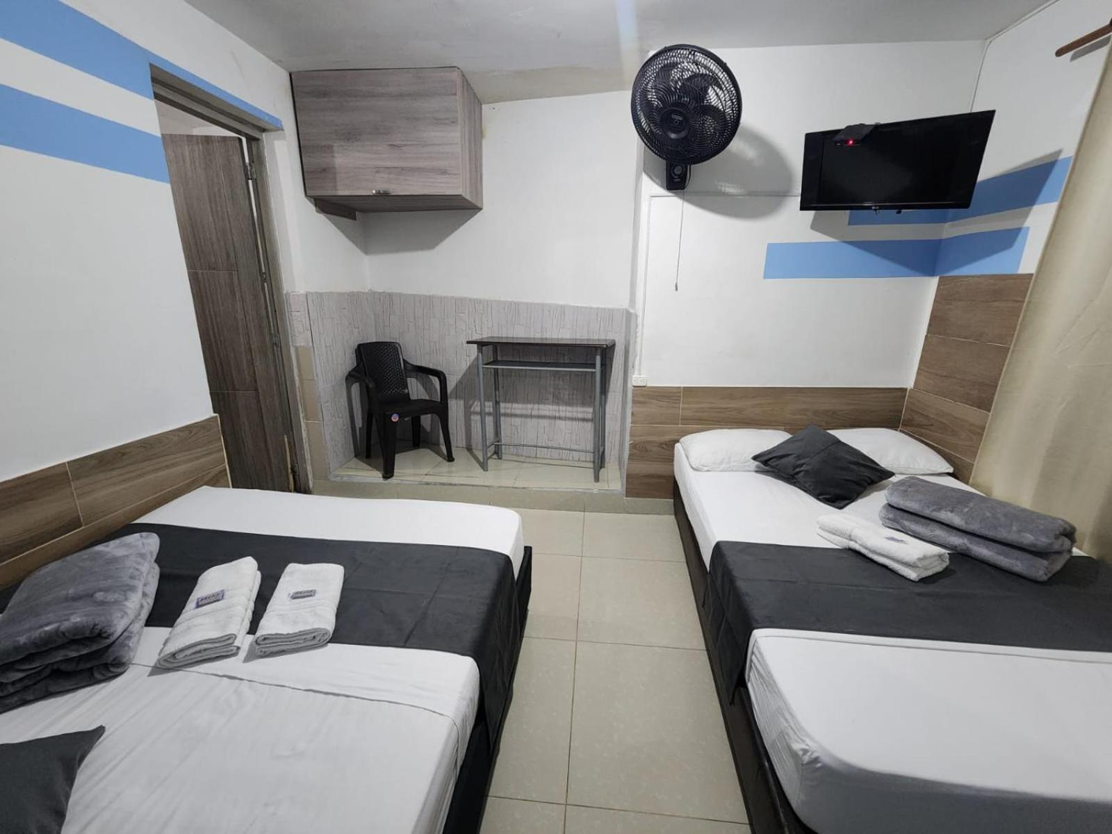 Hotel Medellin Calasanz מראה חיצוני תמונה