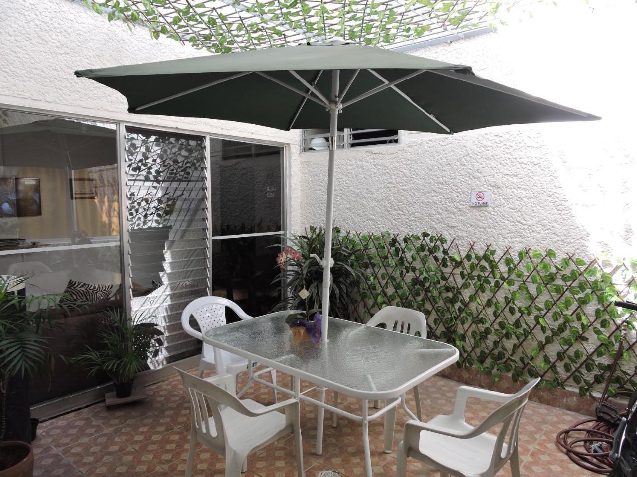 Hotel Medellin Calasanz מראה חיצוני תמונה