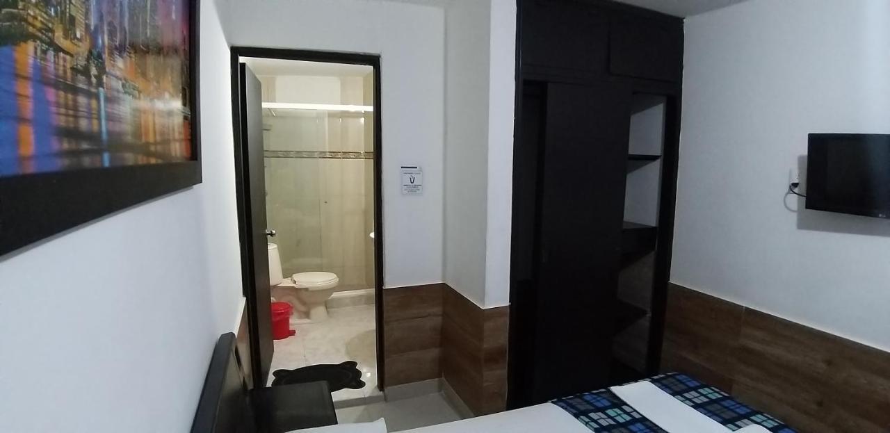 Hotel Medellin Calasanz מראה חיצוני תמונה